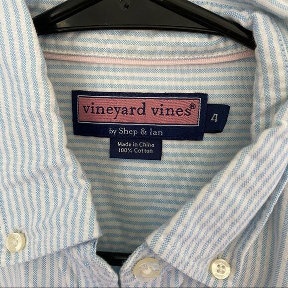 Vineyard Vines Women’s Soft Striped Button Down Cotton Fitted Shirt - Picture 2 of 5